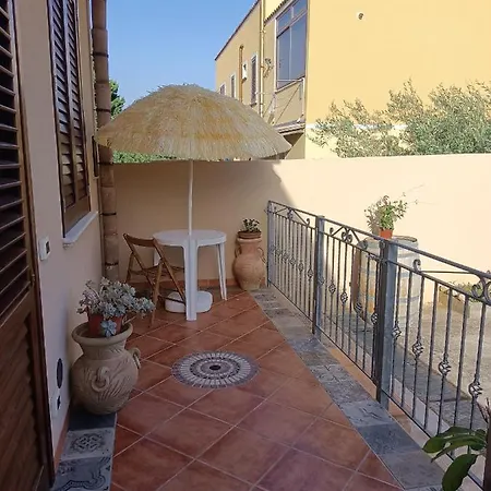 Apartamento Monolocale Da Andrea Custonaci